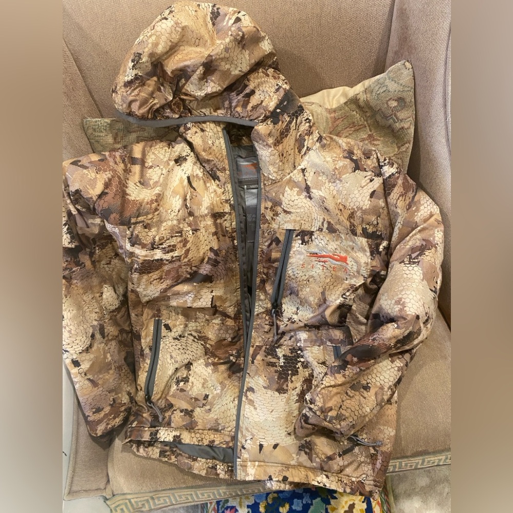 SITKA youth medium ranking  hoodie jacket. Good condition